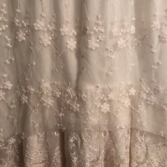 DOUBLE ZERO Size S, Heavily Laced Baby Doll Blouse - Picture 9 of 12